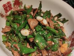 农家小炒肉-钟掌勺忘不了地道湘菜(新天地假日广场店)