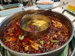 -蛙两只美蛙鱼头火锅(恒茂店)