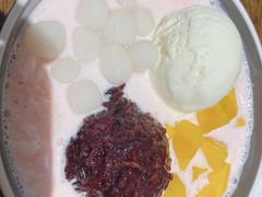 -三花奶奶的甜品(百联嘉定购物中心店)
