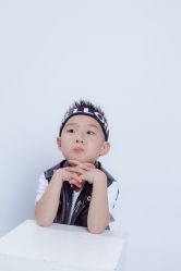 -小熊维尼高端儿童摄影(罗湖区总店)