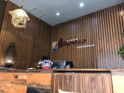 -红人馆造型世爵国际