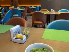 -深圳宝安机场希尔顿欢朋酒店餐厅