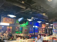 -马路牙子烧烤音乐酒馆(望京店)