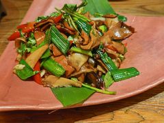 包烧野生牛肝菌-云海肴·云南小炒·汽锅鸡(天津国金汇店)