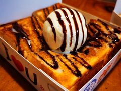 香草冰淇淋厚吐司-阿信厚吐司(曾厝垵店)
