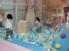 -星舰梦航(广百广场荔胜店)