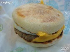 猪柳蛋麦满分-麦当劳