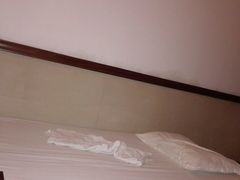 -鑫港隆休闲会所(海燕·玉兰花园店)