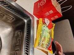 -海底捞火锅鲜切牛肉主题店(长寿路店)