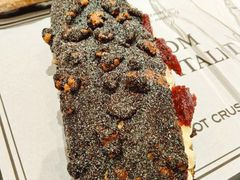 -HOT CRUSH趁热集合·现烤面包(上海环球港店)