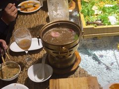 -慢丽江·云南野生菌土鸡锅(西山店)