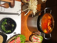-独食火锅·半米屋台(直营总店)