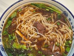 -镇南锅盖面馆(解放路店)