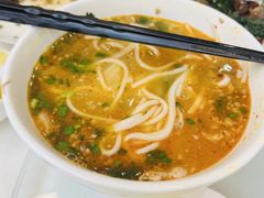 小锅饵丝-蝴蝶泉宾馆-中餐厅