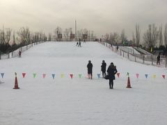 -北京亚布洛尼朝阳公园滑雪场