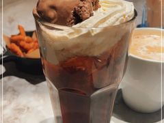 -必胜客(东大桥店)