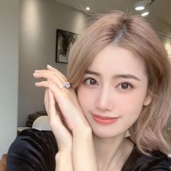 -丝语萱形象