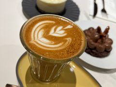 -潮一不贰·法式甜品·生日蛋糕·西式简餐(外滩店)