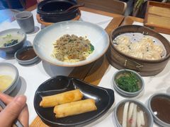 -馋三尺蟹粉小笼(人民广场店)