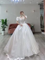 -LOVE SHINE婚纱·红鼎庄龙凤褂·妈妈装定制