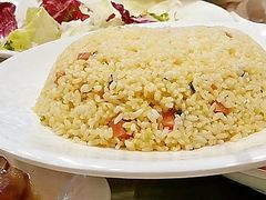 扬州炒饭-鞍山大白鲨美食酒店