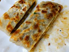 -溢心园香河肉饼总店