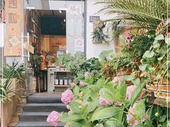 -唐咖精品咖啡(大理古城手冲店)