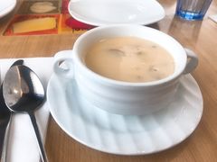 -必胜客(康华路店)