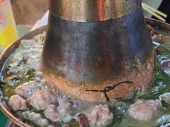 -一口猪海鲜浑锅·东北家常菜