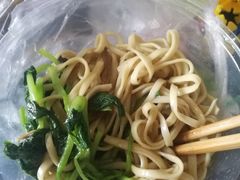 -老陆稿荐(西中市店)