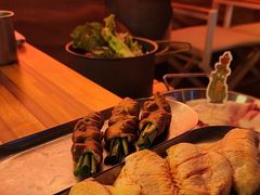 -叽叽扎扎烤肉场(生态城万达店)