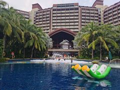 -三亚湾海居铂尔曼度假酒店