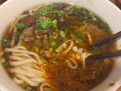 -矮子粉店1985·长沙米粉(湘春路店)