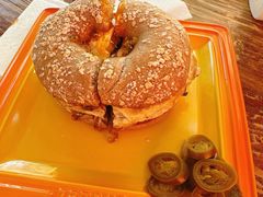 -Catch Bagel(芳草地店)