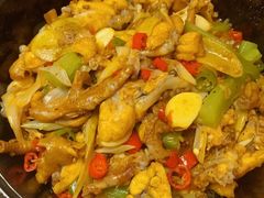 -蛙舍·炭烧牛蛙(东百中心店)