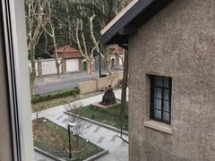-穹六人间 people 6(岳阳路店)