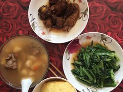 -爱月宝月嫂·育儿嫂(哈尔滨总店)