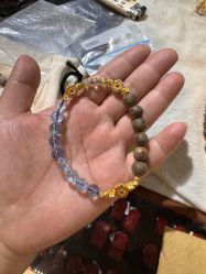 -灵彩珠宝(朗香街店)