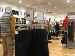 -优衣库(东莞汇一城店)