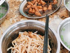 猪肉腌粉-灵山卢梅燕粉店