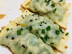 鱼籽锅贴-930私房菜(欧阳路店)