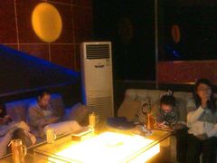 -K歌之王量贩式KTV(洪楼店)