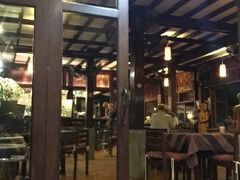 -Dash Teak House