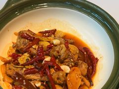 口味鸡爪-费大厨辣椒炒肉(黄兴中心广场店)