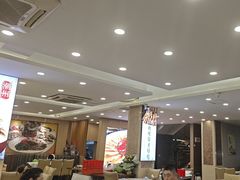 -粤盛海鲜平价店(洛溪食街店)