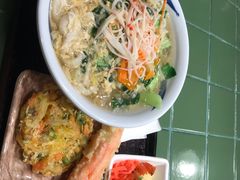 -大食代美食广场(上海中心店)