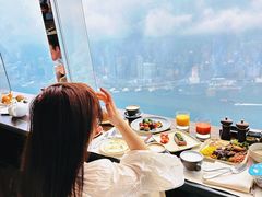 -OZONE 顶楼酒吧(香港丽思卡尔顿酒店)