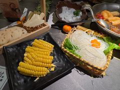 -湊湊火锅·茶憩(颐堤港店)