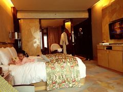 iphone_upload_pic-上海浦东丽思卡尔顿酒店