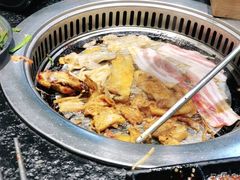 -烤路里·韩国品质自助烤肉(石路天虹4号店)
